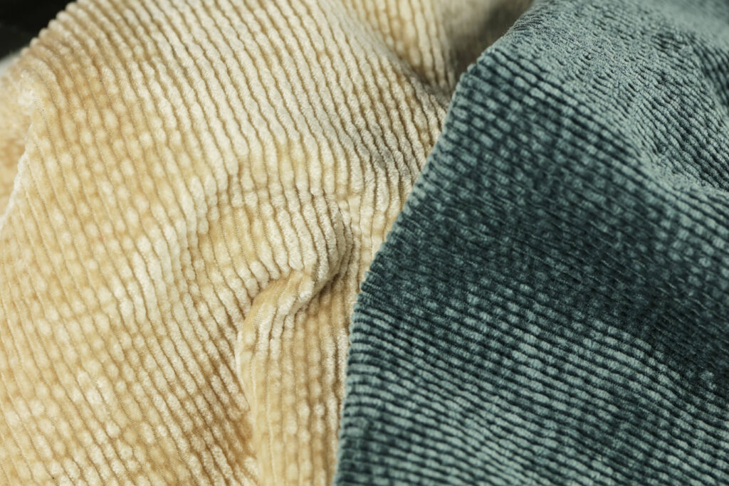 Velluto a coste larghe in cotone viscosa ed elastomero della collezione Autunno Inverno Pontex
